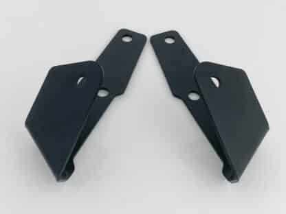 <p>The mounts allows you to mount the light&nbsp;on the corner of the hood without affecting the opening or closing of the hood.&nbsp;Beautiful appearance