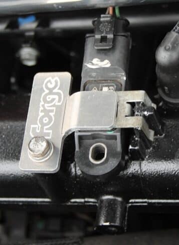 <p>These clamps retain and protect the brake vacuum connection and the pressure sensor. They really are a worthwhile investment if you don't want to breakdown.</p>