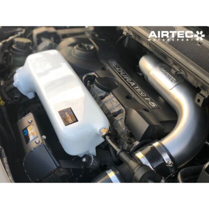 AIRTEC Motorsport induction kit for the 2.5 turbo Ford S-Max.A great addition to any modified S-Max for a deeper induction sound and improved wastegate chatter.Includes:1x AIRTEC branded filter2x Pro Hoses silicone hoses1x Securing bracket5x Jubilee clipsAll relevant bolts and fixingsOptional extra AIRTEC Motorsport ECU cover and AIRTEC Motorsport crossover pipe AIRTEC part no: ATIKFO22