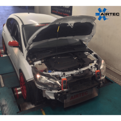 to ensure air is directed & Forced directly into the intercooler core.AIRTEC have used their fully proven 70mm bar 'n' plate core with tapered end tanks