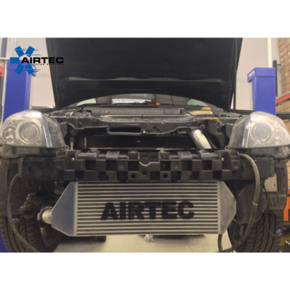 this means less welding and a stronger IntercoolerHigh quality 4/5ply silicon hose's with alloy joiners & stainless jubilee clipsPowder coated standard intercooler support bracketsRetains original fog lights without modificationFitting instructions and all required fixingsUnbeatable value for moneyProven power increases for fast road and trackAvailable in Satin Black or Natural SilverRegistered Design Right number: Application PendingAIRTEC part no: ATINTVAUX2