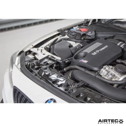 We’re proud to launch our oil catch can kit for the S55 engine fitted in the BMW M3/M4 & M2 Competition suitable for fast road or track use.Oil catch cans are vital preventative additions to ensure the performance and efficiency of Direct Injection engines doesn’t deteriorate over time.AIRTEC Motorsport’s solution to developing a catch can kit specifically for the BMW M models utilises the available space to integrate seamlessly within the engine bay. It features a high-quality billet machined bracket