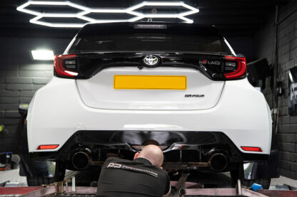 &lt;li&gt;&lt;strong&gt;High quality carbon fibre&lt;/strong&gt;&lt;/li&gt;