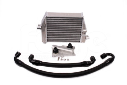 &lt;p&gt;&lt;strong&gt;PLEASE NOTE: This Oil Cooler Kit has been designed for use in conjunction with the Forge Motorsport front mount intercooler (&lt;a href=&quot;https://www.forgemotorsport.co.uk/Front_Mounted_Intercooler_Kit_for_the_Fiat_500_Abarth_Tjet--product--699.html&quot; target=&quot;_blank&quot;&gt;FMINT500&lt;/a&gt;). It will not fit with the OEM&nbsp;intercooler. Forge Motorsport cannot confirm fitment with any other manufacturers' aftermarket intercooler.&lt;/strong&gt;&lt;/p&gt;