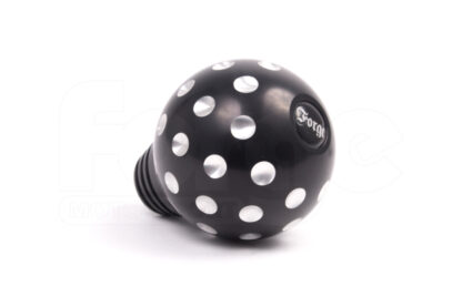 &lt;p&gt;&lt;img alt=&quot;&quot; src=&quot;https://www.forgemotorsport.co.uk/userfiles/images/sys/products/Golf_Ball_Style_Gear_Knob_For_Mk1_and_Mk2_VW_Golf_98538jpeg.jpg&quot; /&gt;&lt;/p&gt;