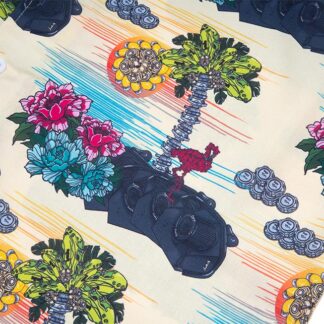 <p>This vivid yellow