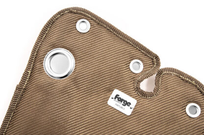 and 695 turbo&lt;/strong&gt; (this will not fit those fitted with IHI turbo). This turbo blanket is designed&nbsp;to&nbsp;isolate the radiant heat produced by the turbocharger. This design has been created to withstand the harshest of environments and proven to &lt;strong&gt;withstand temperatures up to 2500&deg;F&nbsp;(1370&deg;C)&lt;/strong&gt; of radiant heat which will assist in protecting&nbsp;and prolonging the life of engine components.&lt;/p&gt;
