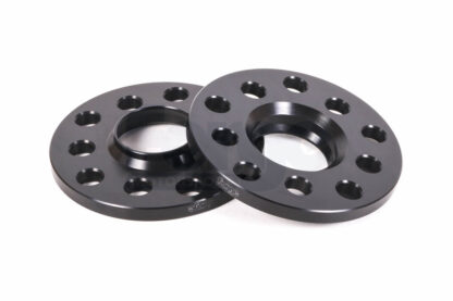 please ensure the spacer fits flat to the back of the wheel.&nbsp;Please also test for clearance after fitment at the wheel arch under full right and left wheel lock.</strong></p>