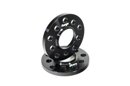 please ensure the spacer fits flat to the back of the wheel. Please also test for clearance after fitment at the wheel arch under full right and left wheel lock.&lt;/p&gt;