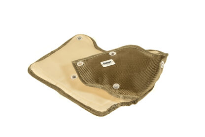 <li>Stainless steel rivets/eyelets</li>