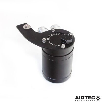 and detaches to allow easy maintenance. It comes with a comprehensive fitting kit that includes all fixtures and fittings