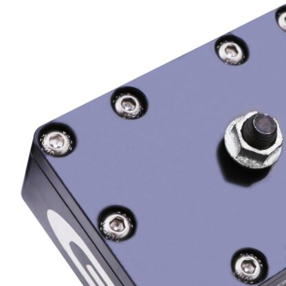 Bolts included with this product must be checked for tightness before installation.