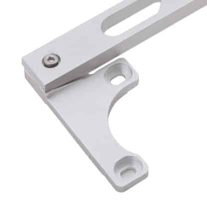 Please ensure the vehicle is parked on a level surface when installing this item