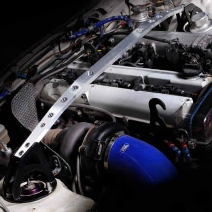 Designed to reduce chassis flex to improve steering response and stability