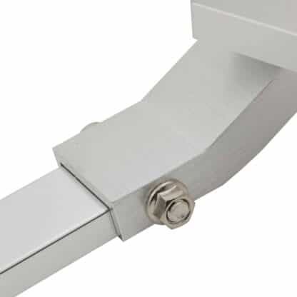 Please ensure the vehicle is parked on a level surface when installing this item