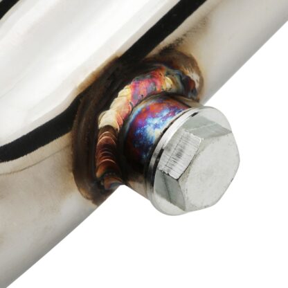 Built in flexi joint helps reduce exhaust strain