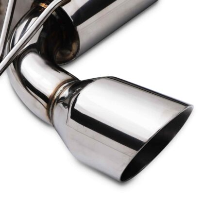 2.5″ bore throughout with Twin 4″ tailpipes