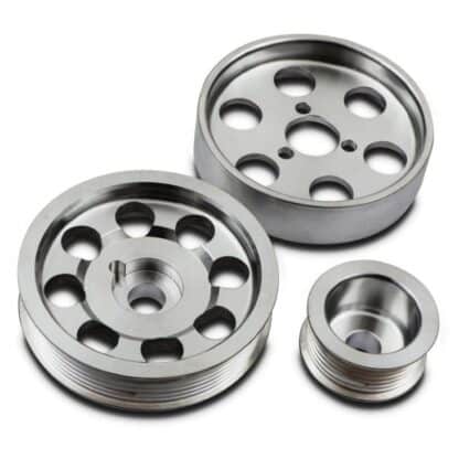 Manufactured from highest quality 6061-T6 aluminium to reduce weight without compromising strength