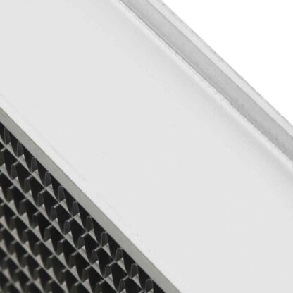 Tube and fin design for good heat transfer properties with low weight and low pressure drop across its core.