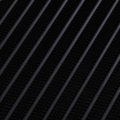 Tube and fin design for good heat transfer properties with low weight and low pressure drop across its core.