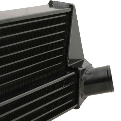 Tube and fin design for good heat transfer properties with low weight and low pressure drop across it’s core.
