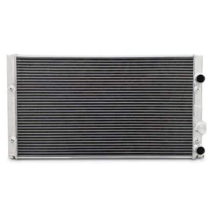 Keeps engine temperatures down