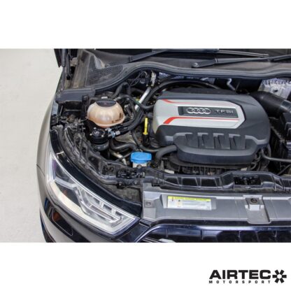 and detaches to allow easy maintenance. It comes with a comprehensive fitting kit that includes all fixtures and fittings