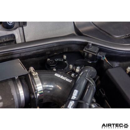 which allows the catch can to attach neatly in place.There is also the option to add a breather hose