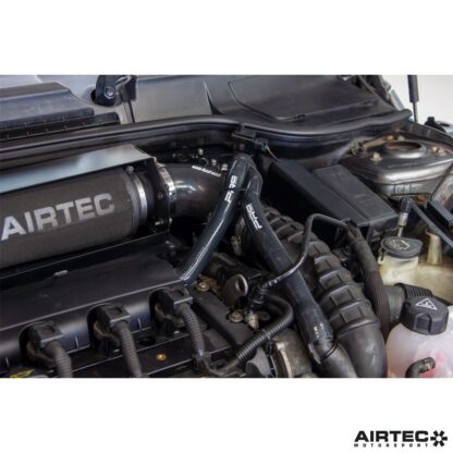 which is required to fit the AIRTEC Motorsport intake pipe/induction kit. The can itself features an internal baffle and dipstick