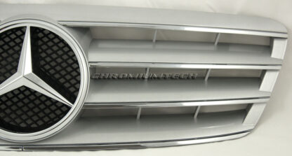 Chromiumtech 2000-2007 Mercedes W203 C-Class Black/Chrome or Silver/Chrome 4-FIN Sport Grille