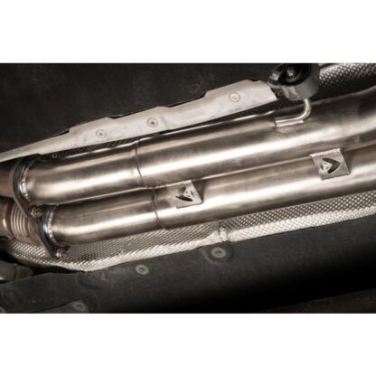 Fits to Cobra Sport Valved Cat Back only (BM103) - Pre-PPF models only. (Requires 2 x BMW gasket - part number 18307851168 - not included).