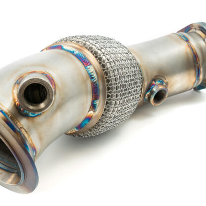 Fits to standard M4 exhaust (Pre-PPF models only) and the Cobra Sport primary cat back exhaust (BM104TP84). Does not fit M4 Competition model. (Requires 2 x BMW gasket - part number 18307851168 - not included).
