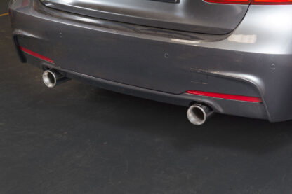 Fits: F31 Touring M-Sport models (additional dual exit panel required).