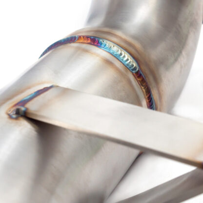 RS 230 R26.R F1 (09) and RS 225 Cup (04-09). Features full 3"/76.2mm pipework from the turbo flange for maximum performance.
