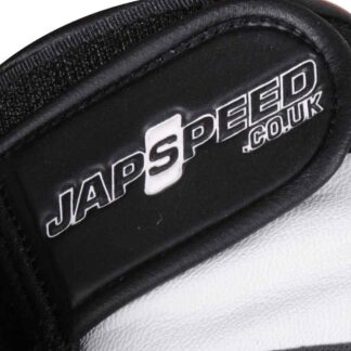 We are proud to present our Team Japspeed Mechanics / Drivers Gloves.