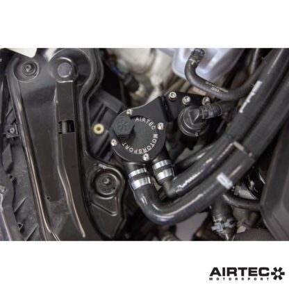 so it makes sense to take preventative measures in order to avoid carbon build-up forming. A catch can also filters harmful contaminants before they can reach the inlet system.Features:Developed specifically for the VW Polo GTI AWHelps reduce carbon build up on intake valvesAIRTEC Motorsport baffled oil catch canOil level dipstick includedLaser cut mounting bracketHigh-quality powder-coated black finishPro Hoses silicone hosesIncludes all fixtures and fittingsFeatures detailed fitting guideRegistered Design Right number: Application Pending AIRTEC part no: ATMSVAG19