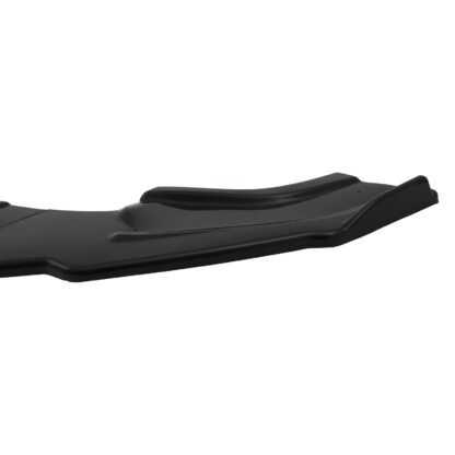 Finished in gloss black to complement your Golf’s paintwork