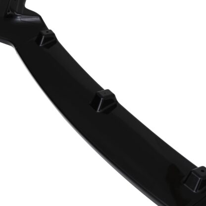 Finished in gloss black to complement your Polo’s paintwork