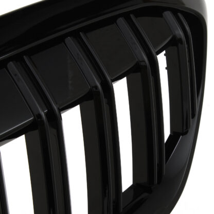 Double slat style kidney grilles