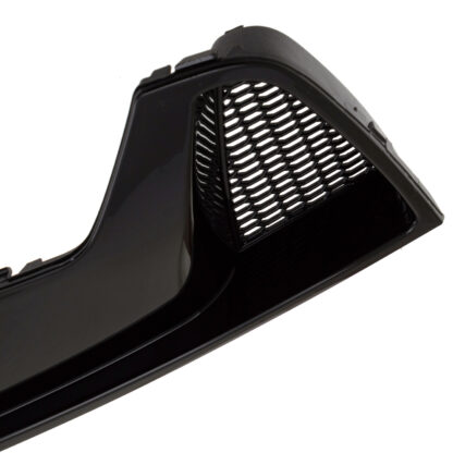 Offers a seamless fit to the OEM bumper