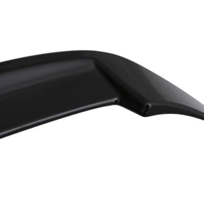 Designed to improve the Golf’s aerodynamics as well as exterior appearance