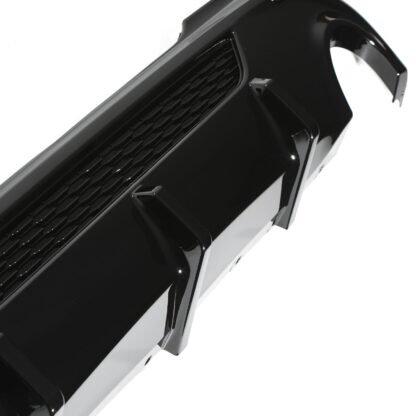 Offers a seamless fit to the OEM Bumper