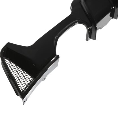 Offers a seamless fit to the OEM Bumper