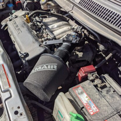 This is a performance induction kit for the Suzuki Swift Sport 1.6 (M16A engine). This intake kit is a direct replacement for the OEM air box/engine cover