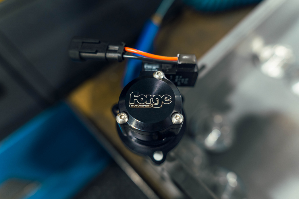 eliminating the need for remote solenoids or complex vacuum plumbing. This means hassle-free installation and operation for every user.&lt;/li&gt;