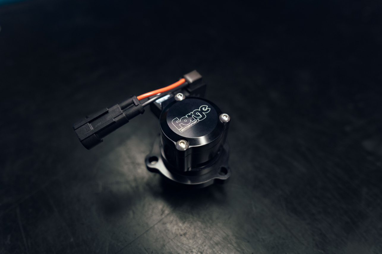 &lt;li&gt;&lt;strong&gt;Enhanced Performance:&lt;/strong&gt; Experience quicker response times and improved throttle responses compared to OEM options. The E-DV is 100% leak-free and designed to avoid triggering engine management light (EML) issues.&lt;/li&gt;