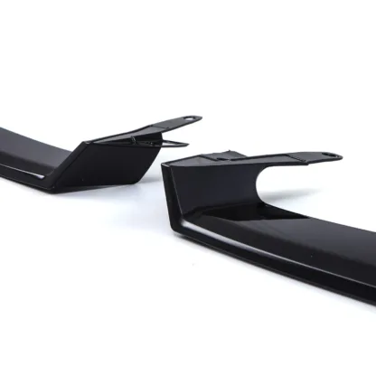 Direct and secure fitment onto the OEM bumper