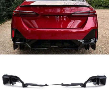 Gravity Performance rear diffusers are designed to lower the look of your BMW whilst most importantly improving downforce. All our diffusers are made from the best quality materials for added strength and durability.