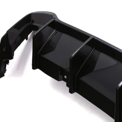 Instantly improves the appearance of your car