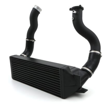 Durable bar-and-plate intercooler core for superior durability and performance
